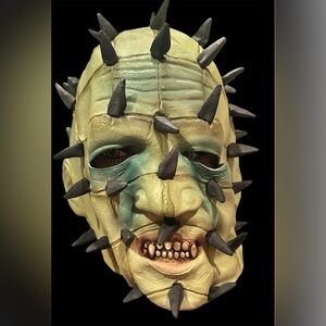“SPIKE FACE “ RUBBER HALLOWEEN MASK UNISEX KIDS AND ADULTS